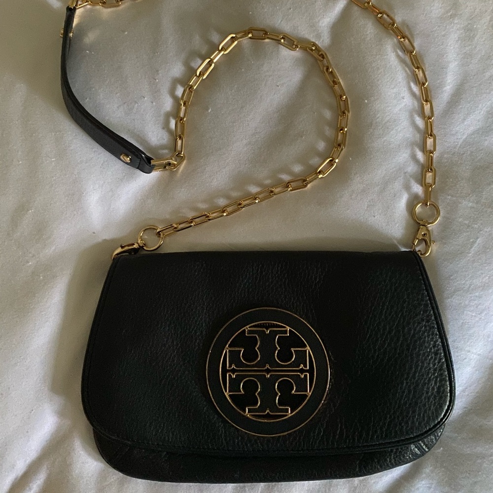 Black, Leather Tory Burch Logo Clutch With Chain